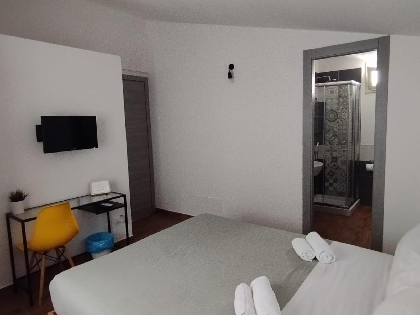 Triscele House Pensión